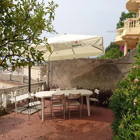 La Vie Enchanting Sea View - Happy شقة